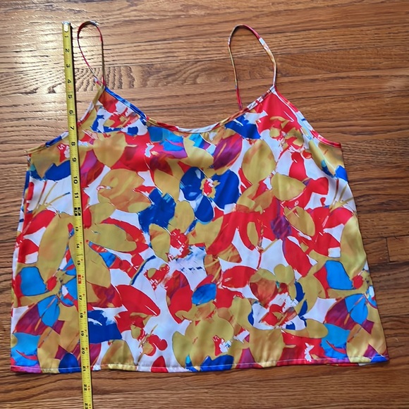 Very Cute Camisole-Med-Never Used. Great with Jeans, by American Apparel - Picture 8 of 10